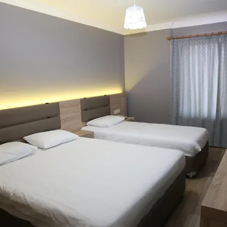 Ovit Butik Szálloda 3*